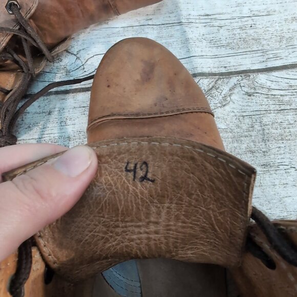 Vintage Brown Leather Lace-Up Cap Toe Boots – Men’s EU 42 Handmade Style - Picture 7 of 9